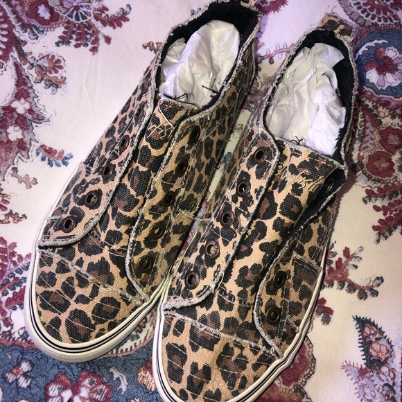 New Blowfish Malibu leopard print sneakers - Picture 6 of 6